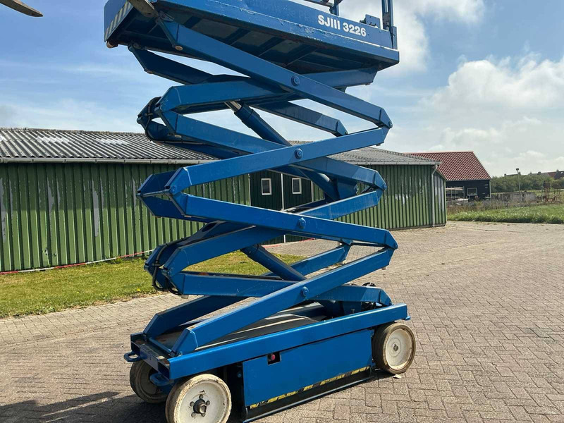 Skyjack SJ III - 3226 - Scissor lift: picture 5 Skyjack SJ III - 3226 - Scissor lift: picture 5