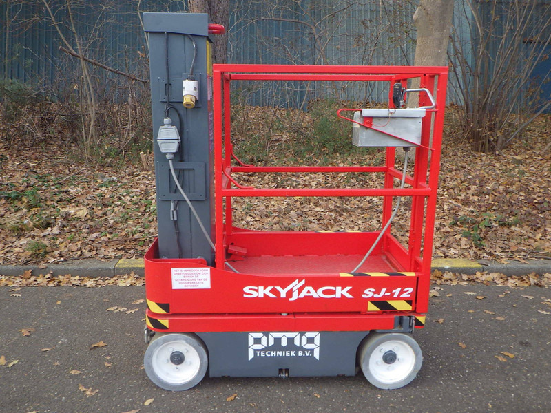 Skyjack SJ12 - Aerial platform: picture 1 Skyjack SJ12 - Aerial platform: picture 1