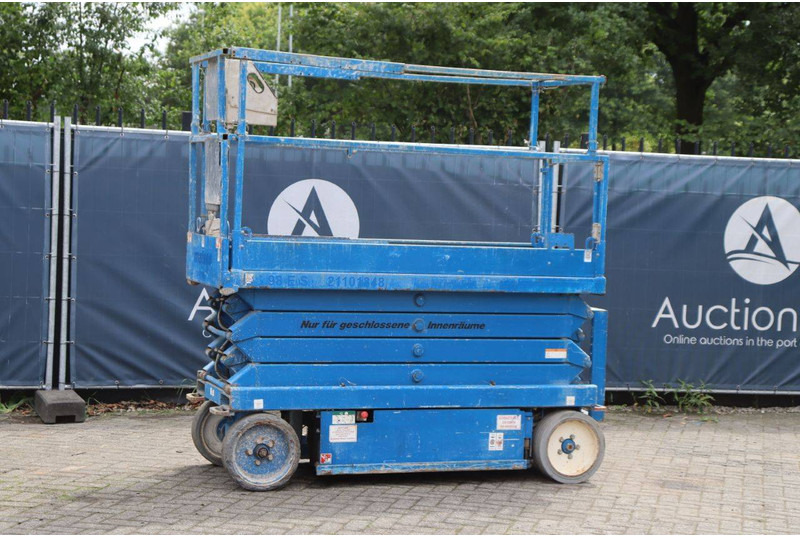 Skyjack SJIII-3226 - Scissor lift: picture 1 Skyjack SJIII-3226 - Scissor lift: picture 1
