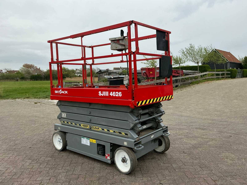 Skyjack SJIII 4626 - Scissor lift: picture 3 Skyjack SJIII 4626 - Scissor lift: picture 3