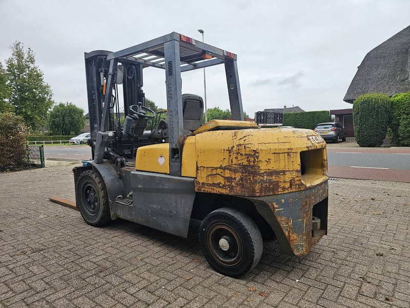 TCM FD50T2 - Diesel forklift: picture 2 TCM FD50T2 - Diesel forklift: picture 2