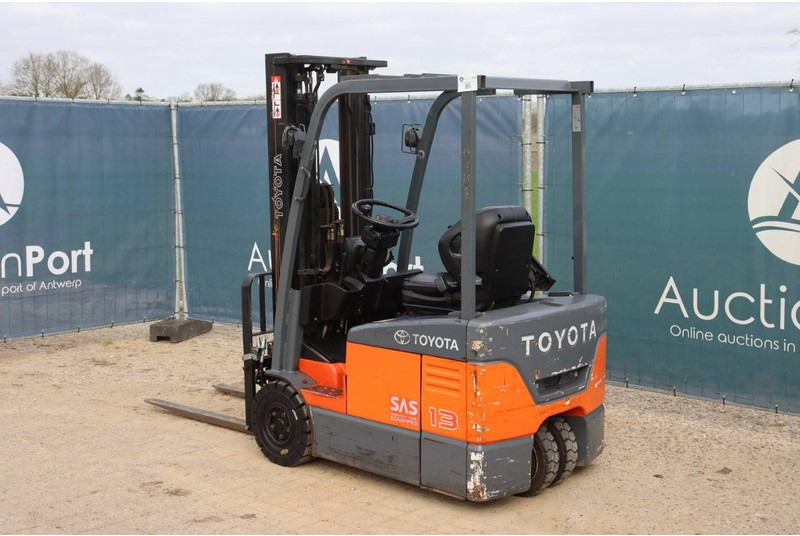 Toyota 7FBEF13 - Electric forklift: picture 3 Toyota 7FBEF13 - Electric forklift: picture 3