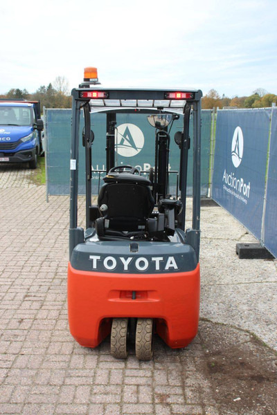 Toyota 8FBE15T - Electric forklift: picture 4 Toyota 8FBE15T - Electric forklift: picture 4