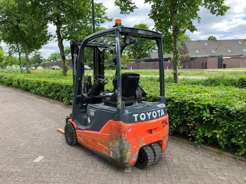 Toyota 8FBE18T - Electric forklift: picture 3 Toyota 8FBE18T - Electric forklift: picture 3