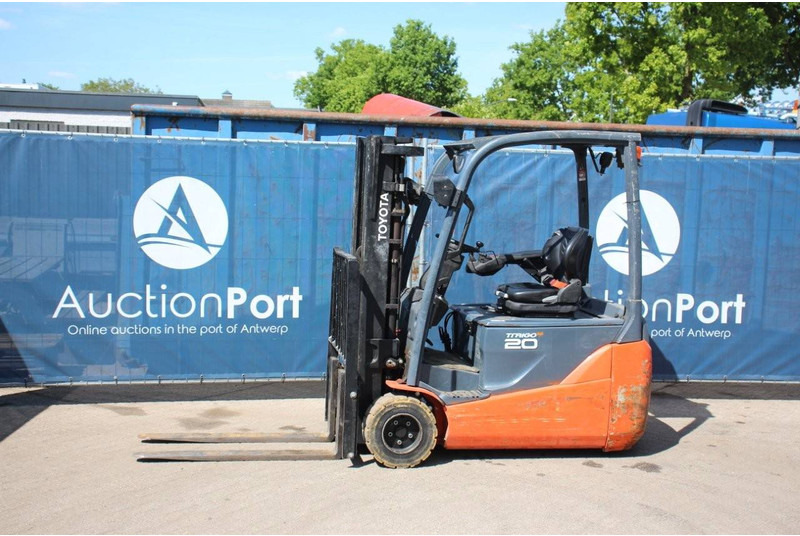 Toyota 8FBE20T - Electric forklift: picture 1 Toyota 8FBE20T - Electric forklift: picture 1