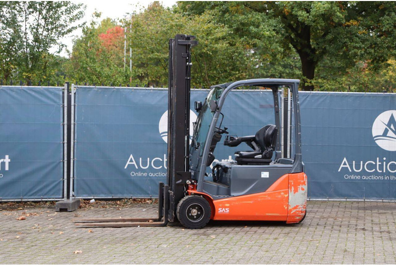 Toyota 8FBE20T - Electric forklift: picture 1 Toyota 8FBE20T - Electric forklift: picture 1