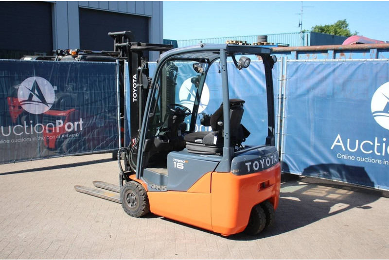 Toyota 8FBEK16T - Electric forklift: picture 3 Toyota 8FBEK16T - Electric forklift: picture 3