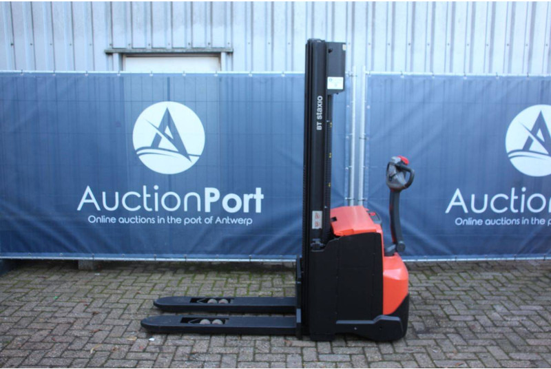 Toyota SWE120 - Stacker: picture 2 Toyota SWE120 - Stacker: picture 2