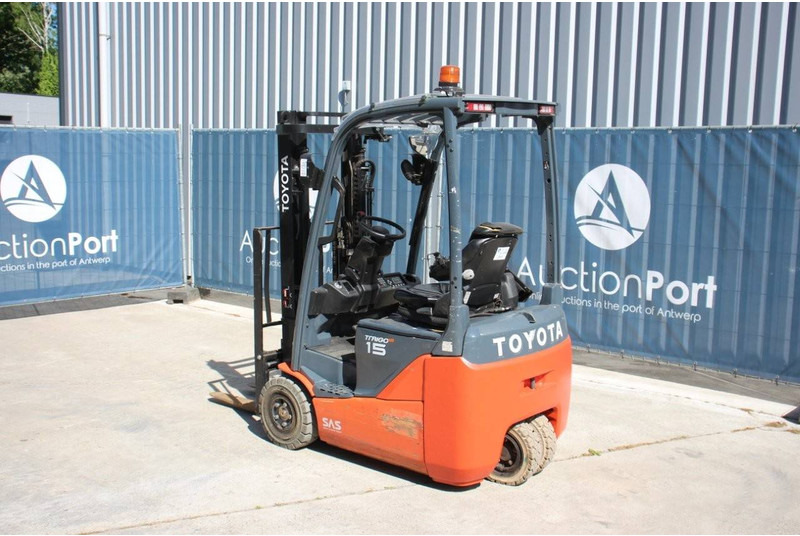 Toyota Traigo 15 - Electric forklift: picture 3 Toyota Traigo 15 - Electric forklift: picture 3