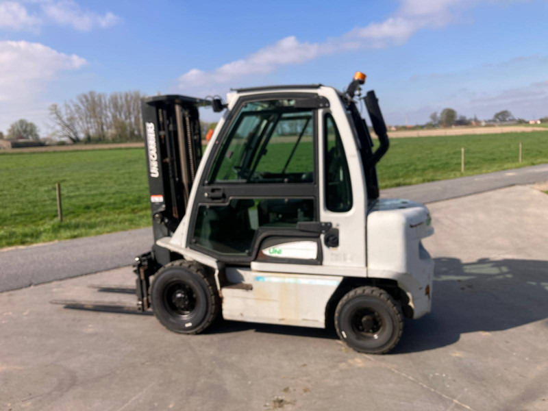 UniCarriers Y1D2A25Q - Diesel forklift: picture 2 UniCarriers Y1D2A25Q - Diesel forklift: picture 2