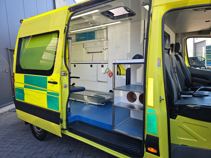 Panel van Volkswagen Crafter 2.0 TDI: picture 18