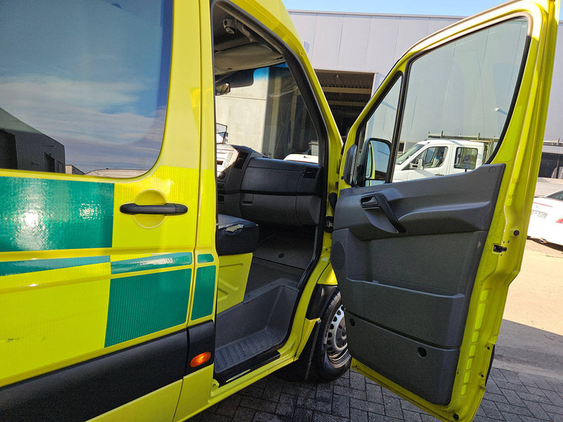 Panel van Volkswagen Crafter 2.0 TDI: picture 12