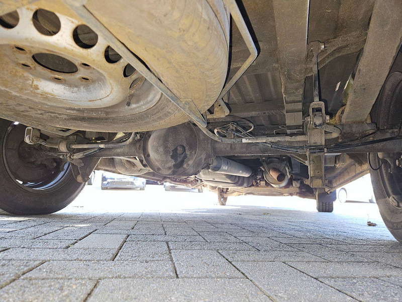 Panel van Volkswagen Crafter 2.0 TDI: picture 8