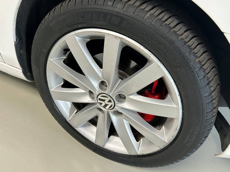 Volkswagen GOLF 1.6 TDI HIGHLINE - Sedan: picture 5 Volkswagen GOLF 1.6 TDI HIGHLINE - Sedan: picture 5