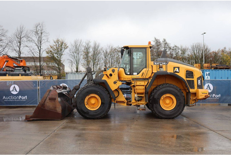 Volvo L150H - Wheel loader: picture 2 Volvo L150H - Wheel loader: picture 2