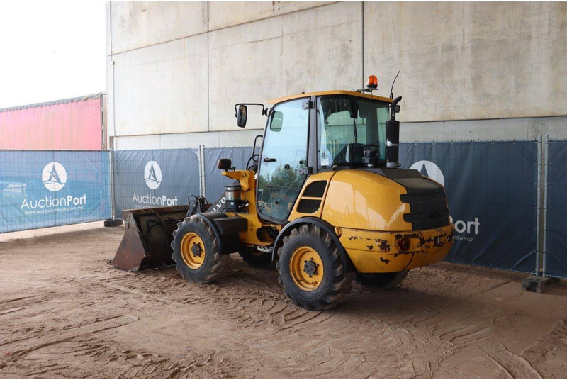 Volvo L25F-P - Wheel loader: picture 3 Volvo L25F-P - Wheel loader: picture 3