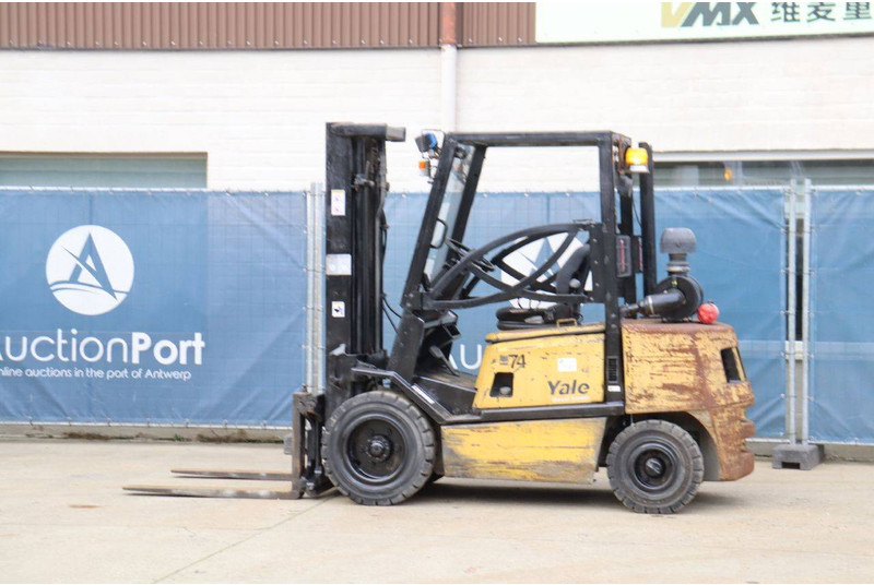 Yale GDP30TF - LPG forklift: picture 3 Yale GDP30TF - LPG forklift: picture 3