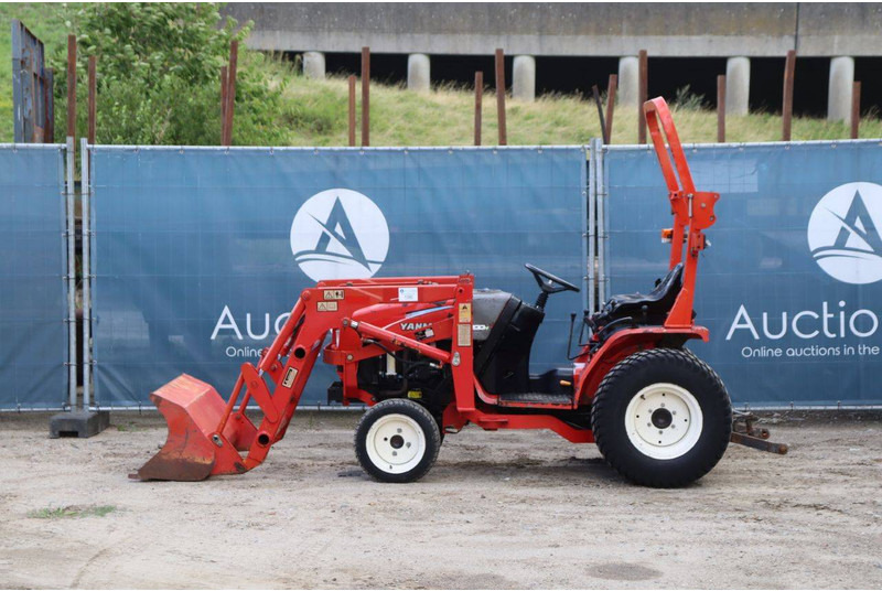 Yanmar YM 2001 - Farm tractor: picture 2 Yanmar YM 2001 - Farm tractor: picture 2