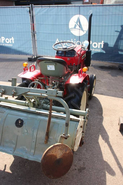 Yanmar YM1510 - Farm tractor: picture 5 Yanmar YM1510 - Farm tractor: picture 5