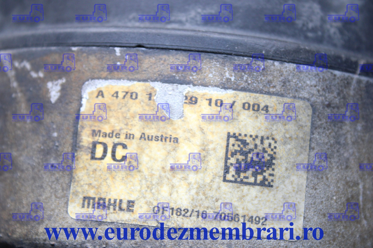 CARCASA FILTRU ULEI + POMPA APA MERCEDES ACTROS OM470LA A4701802910 - Oil filter for Truck: picture 3 CARCASA FILTRU ULEI + POMPA APA MERCEDES ACTROS OM470LA A4701802910 - Oil filter for Truck: picture 3