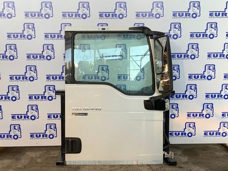 MAN TGX - Door and parts for Truck: picture 2 MAN TGX - Door and parts for Truck: picture 2