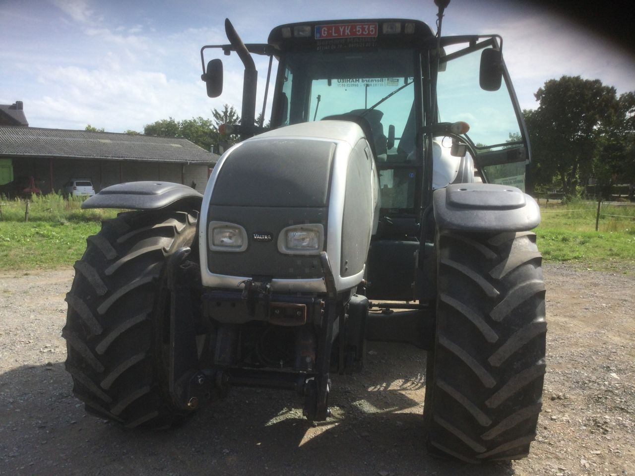 Valtra T190 - Farm tractor: picture 2 Valtra T190 - Farm tractor: picture 2