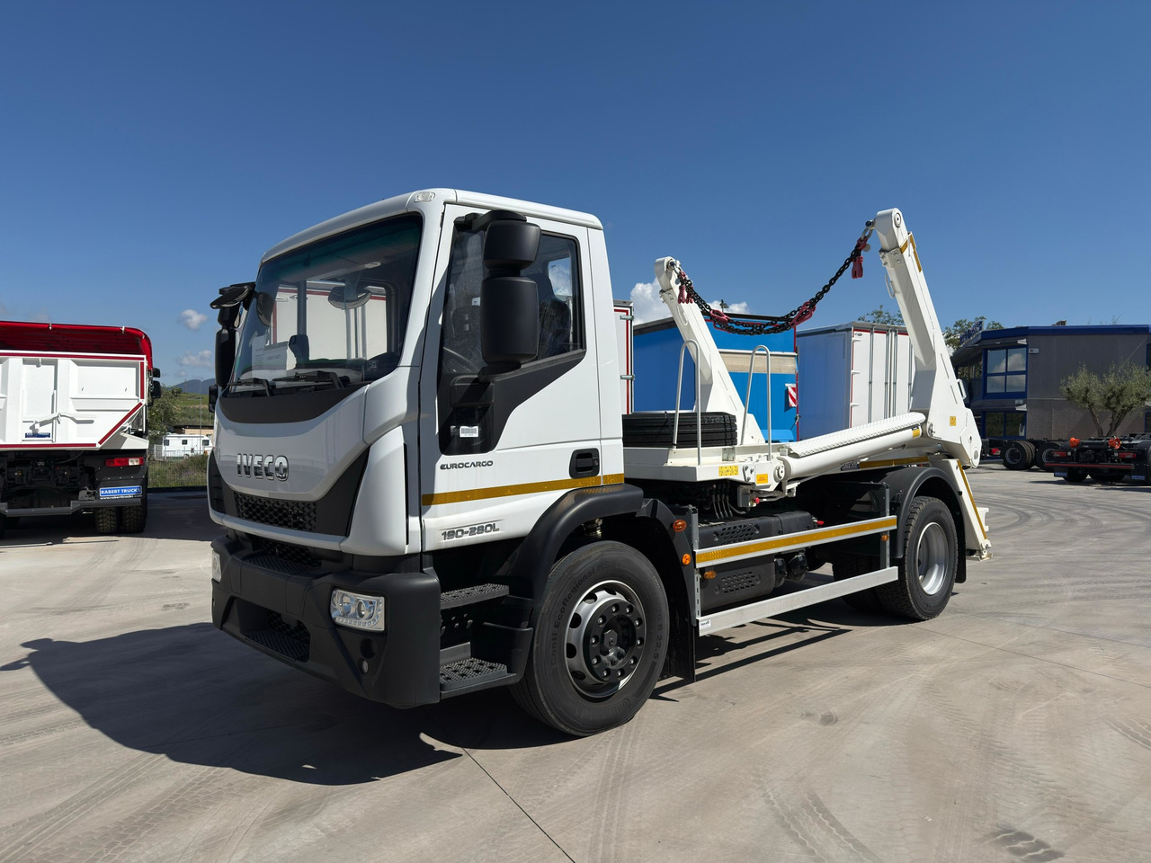 IVECO ML190E28L Eurocargo E6 (Track Equipment) - Skip loader truck: picture 1 IVECO ML190E28L Eurocargo E6 (Track Equipment) - Skip loader truck: picture 1