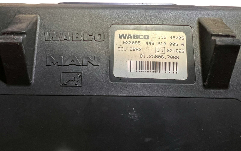 MAN - ECU: picture 3 MAN - ECU: picture 3