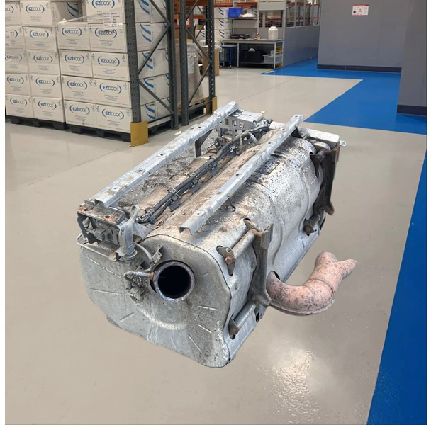 Mercedes-Benz - Catalytic converter: picture 2 Mercedes-Benz - Catalytic converter: picture 2