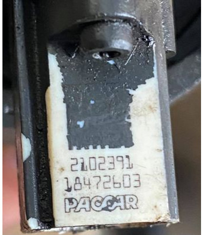 PACCAR 106 - Fuel filter: picture 3 PACCAR 106 - Fuel filter: picture 3