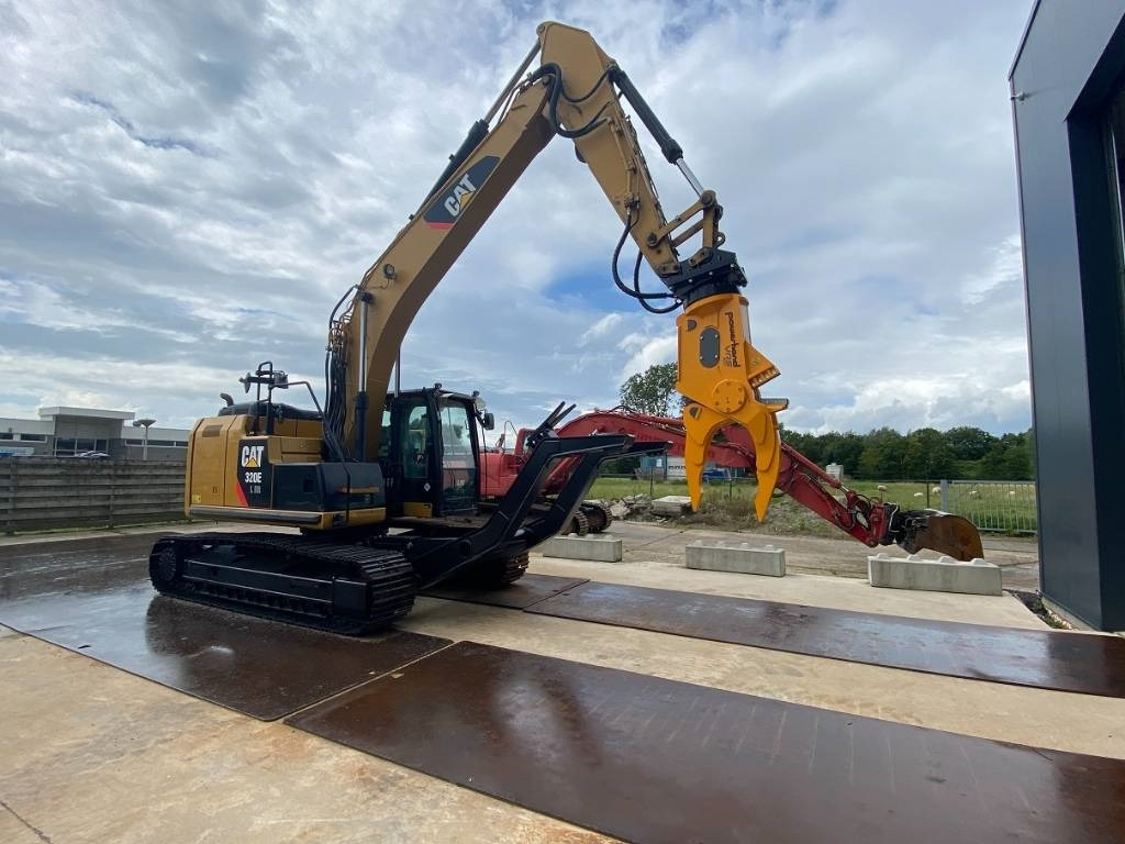 CAT 320 EL LR CAR DISMANTLER - Demolition excavator: picture 5 CAT 320 EL LR CAR DISMANTLER - Demolition excavator: picture 5