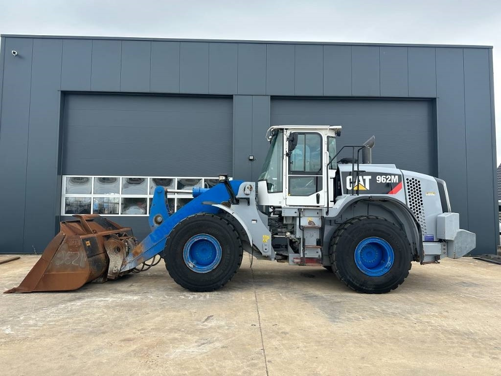 CAT 962 M (NEW REMAN ENGINE) - Wheel loader: picture 2 CAT 962 M (NEW REMAN ENGINE) - Wheel loader: picture 2