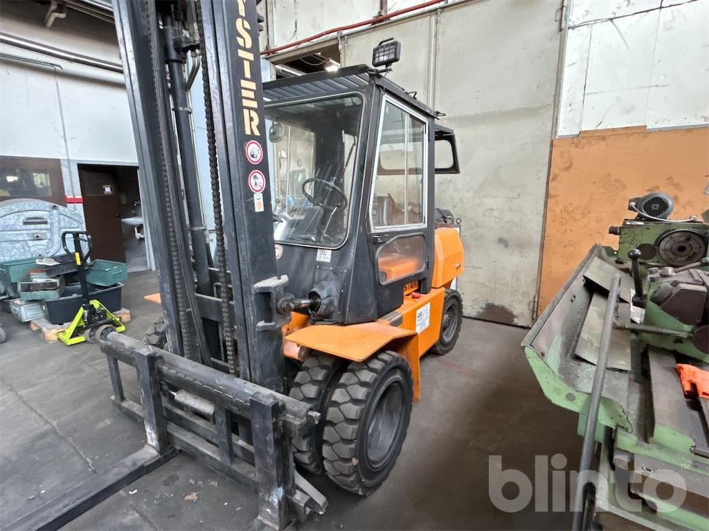 1991 Hyster H4.00XLS6 - Forklift: picture 3 1991 Hyster H4.00XLS6 - Forklift: picture 3