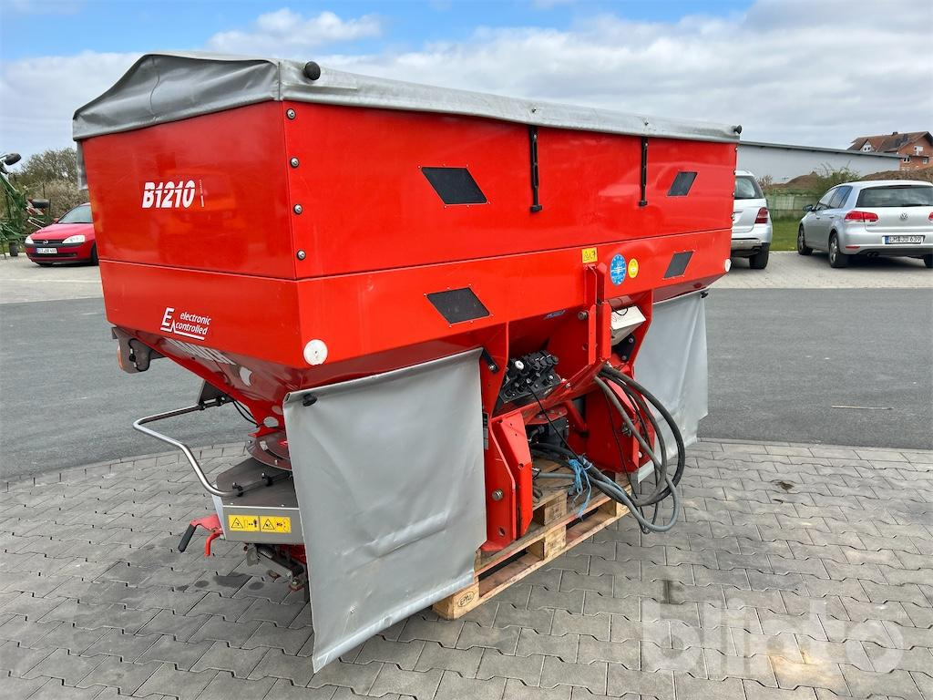 2008 Rauch Axera H/EMC - Fertilizer spreader: picture 4 2008 Rauch Axera H/EMC - Fertilizer spreader: picture 4