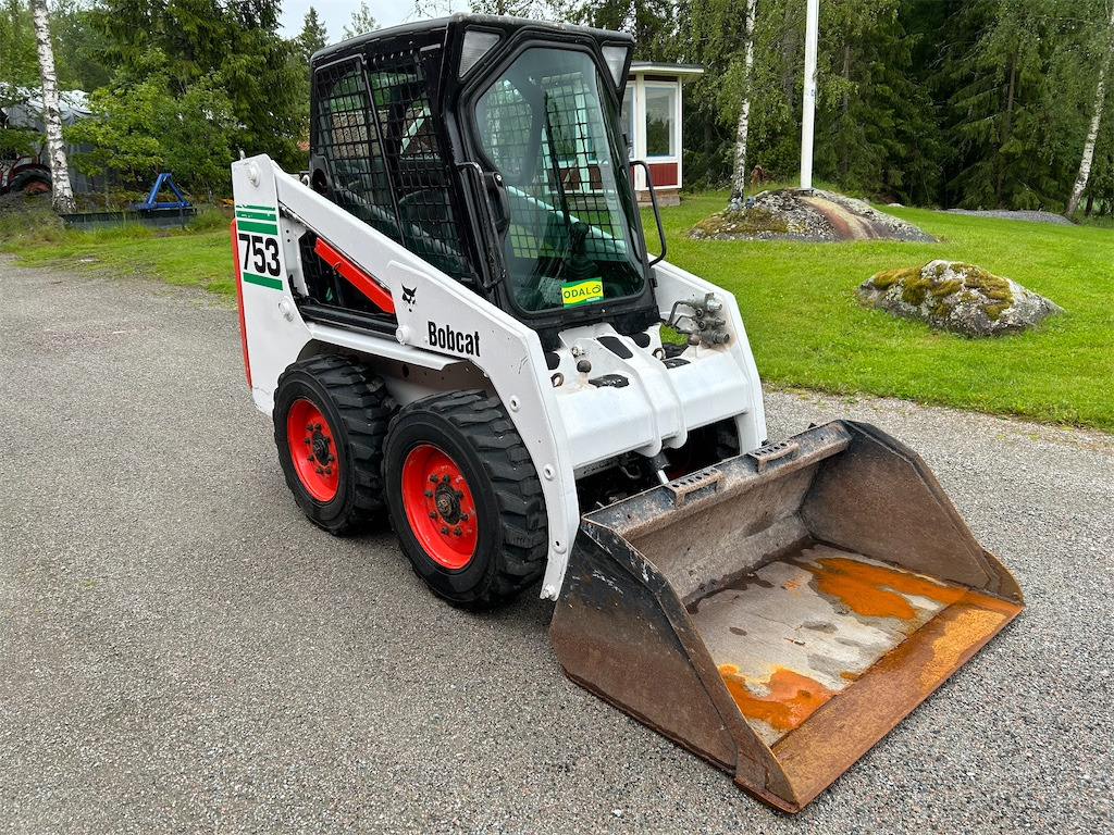 Bobcat 753 - Skid steer loader: picture 1 Bobcat 753 - Skid steer loader: picture 1