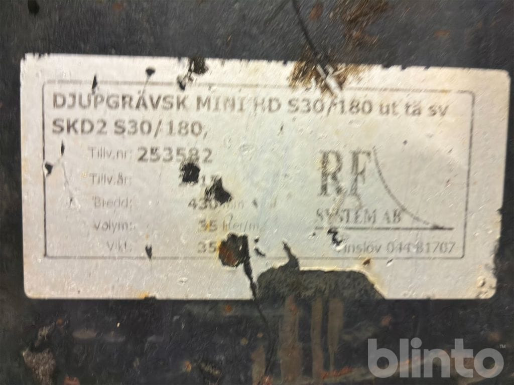 Mini excavator Bobcat E10: picture 49