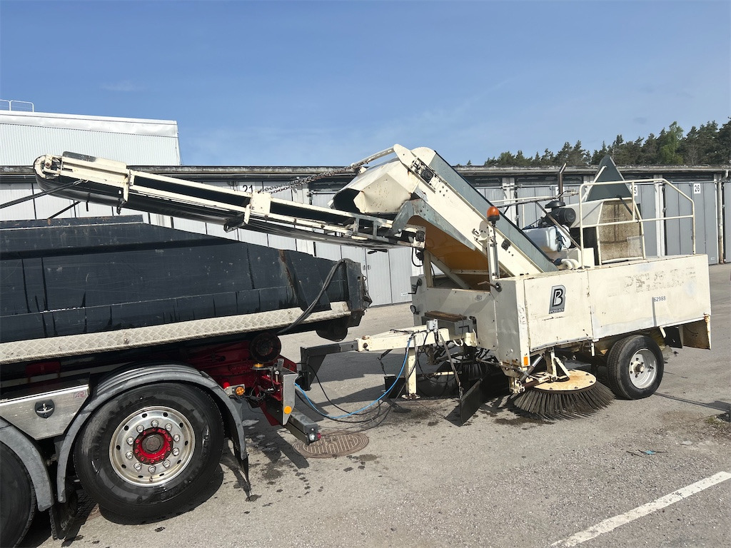 Brodd-Son HD Senior / För lastbil - Road sweeper: picture 1 Brodd-Son HD Senior / För lastbil - Road sweeper: picture 1