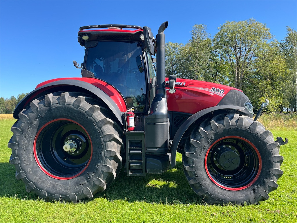 CASE IH 300 Optum - Farm tractor: picture 4 CASE IH 300 Optum - Farm tractor: picture 4