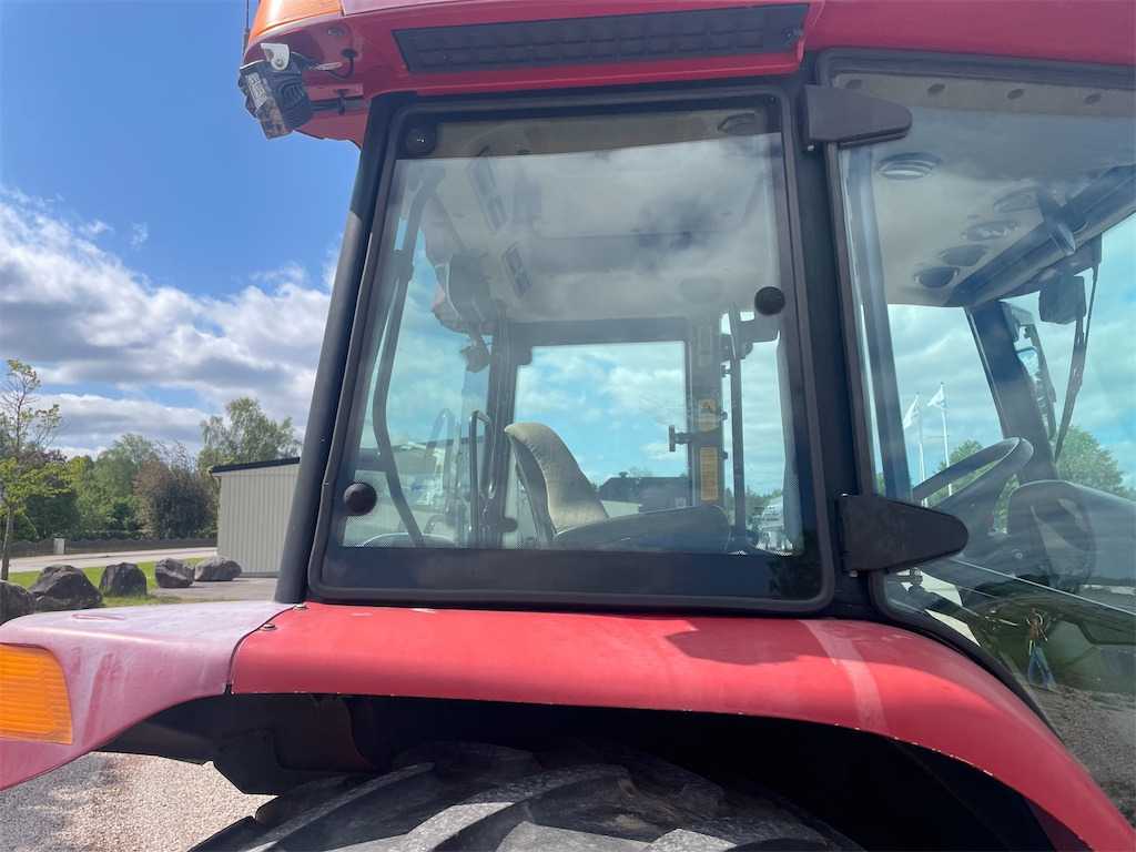 Farm tractor CASE IH JX1100U Maxxima 4x4: picture 35