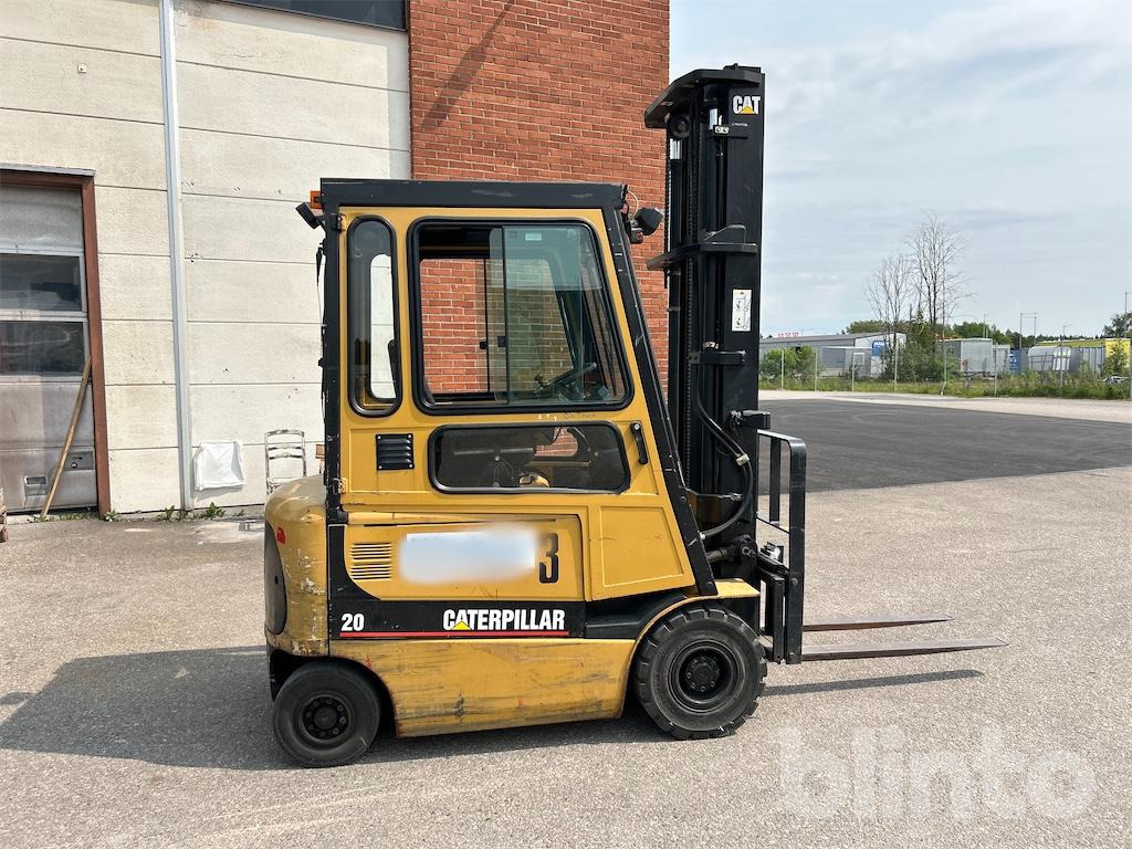 Caterpillar EP20K - Forklift: picture 4 Caterpillar EP20K - Forklift: picture 4