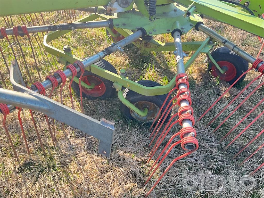 Claas Liner Twin 1550 - Tedder/ Rake: picture 5 Claas Liner Twin 1550 - Tedder/ Rake: picture 5