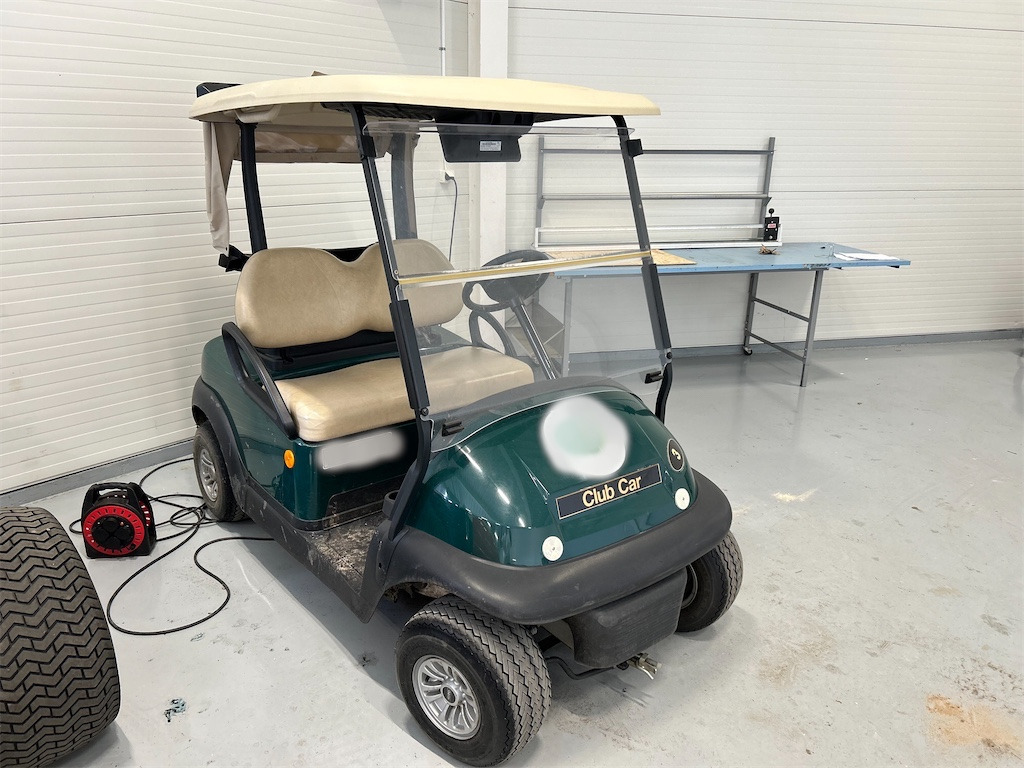 Club Car Precedent - Golf cart: picture 1 Club Car Precedent - Golf cart: picture 1