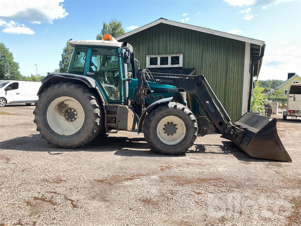 FENDT 714 VARIO - Farm tractor: picture 2 FENDT 714 VARIO - Farm tractor: picture 2