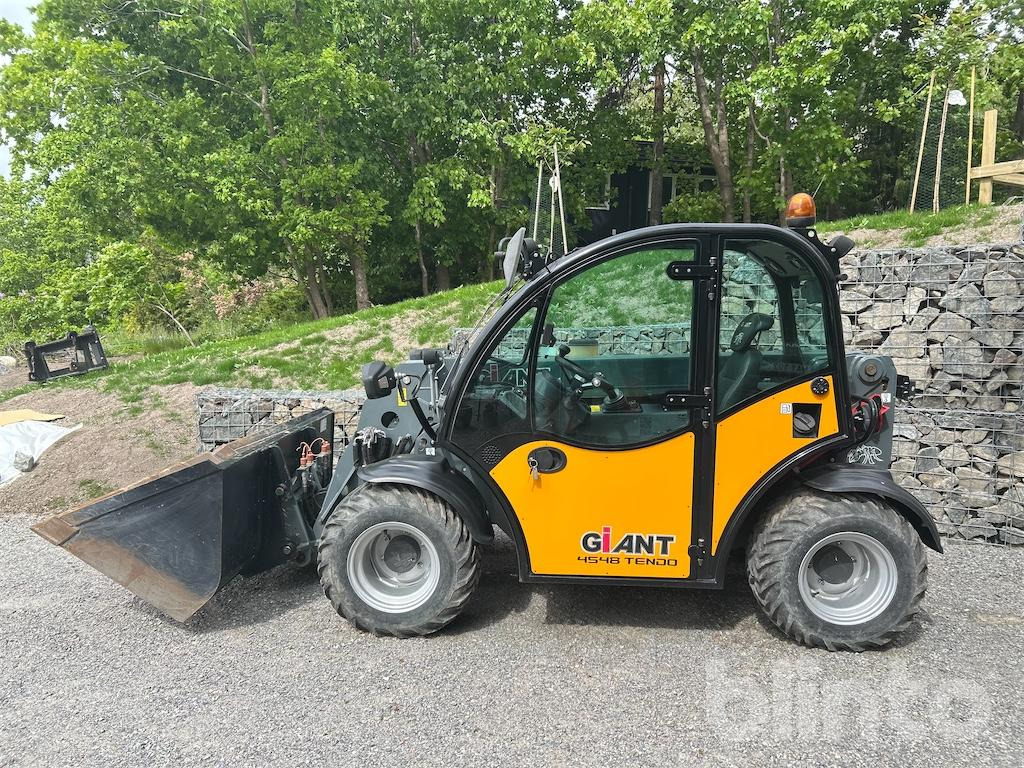 Giant 4548 Tendo med flera redskap - Telescopic handler: picture 5 Giant 4548 Tendo med flera redskap - Telescopic handler: picture 5
