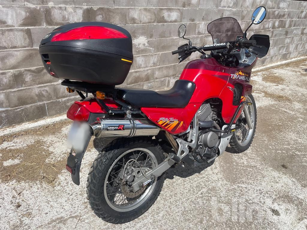 HONDA XL 600V TRANSALP P - Motorcycle: picture 4 HONDA XL 600V TRANSALP P - Motorcycle: picture 4