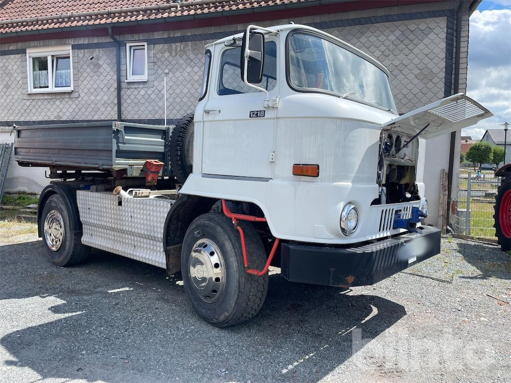IFA L60 Pritschenaufbau (1988) - Dropside/ Flatbed truck: picture 1 IFA L60 Pritschenaufbau (1988) - Dropside/ Flatbed truck: picture 1