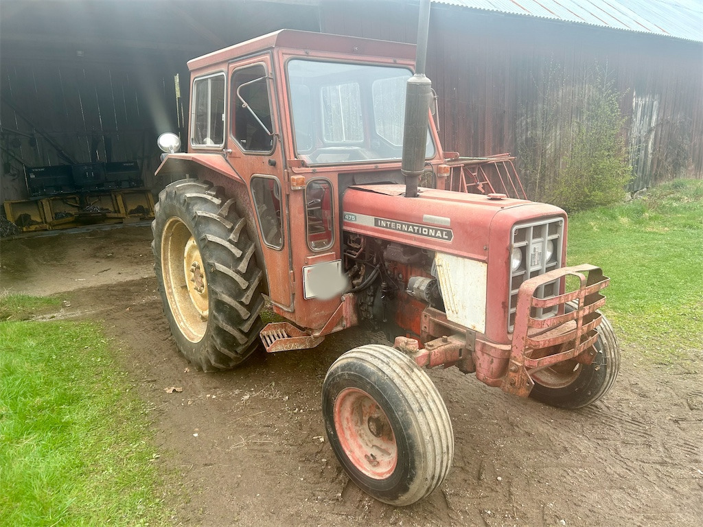 INTERNATIONAL 475 TA - Farm tractor: picture 1 INTERNATIONAL 475 TA - Farm tractor: picture 1