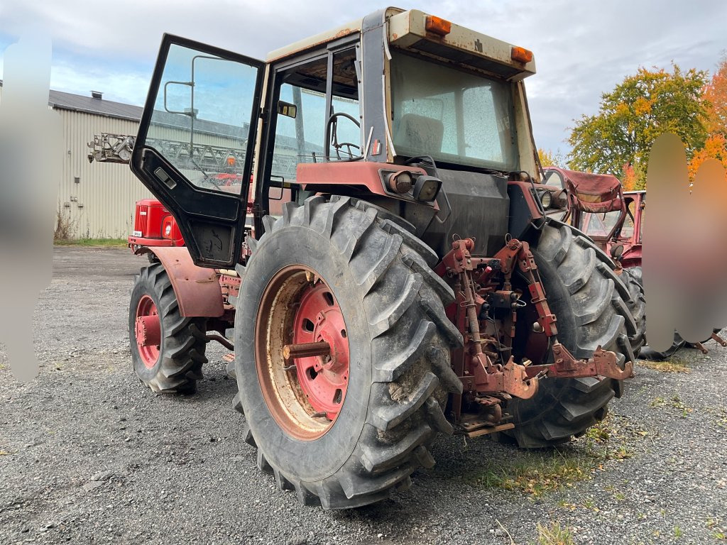 INTERNATIONAL 886 4X4 - Farm tractor: picture 3 INTERNATIONAL 886 4X4 - Farm tractor: picture 3