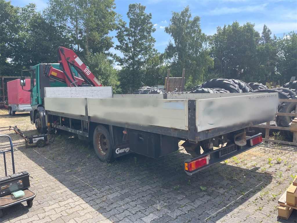 Iveco Eurocargo 120E28 - Dropside/ Flatbed truck, Crane truck: picture 3 Iveco Eurocargo 120E28 - Dropside/ Flatbed truck, Crane truck: picture 3