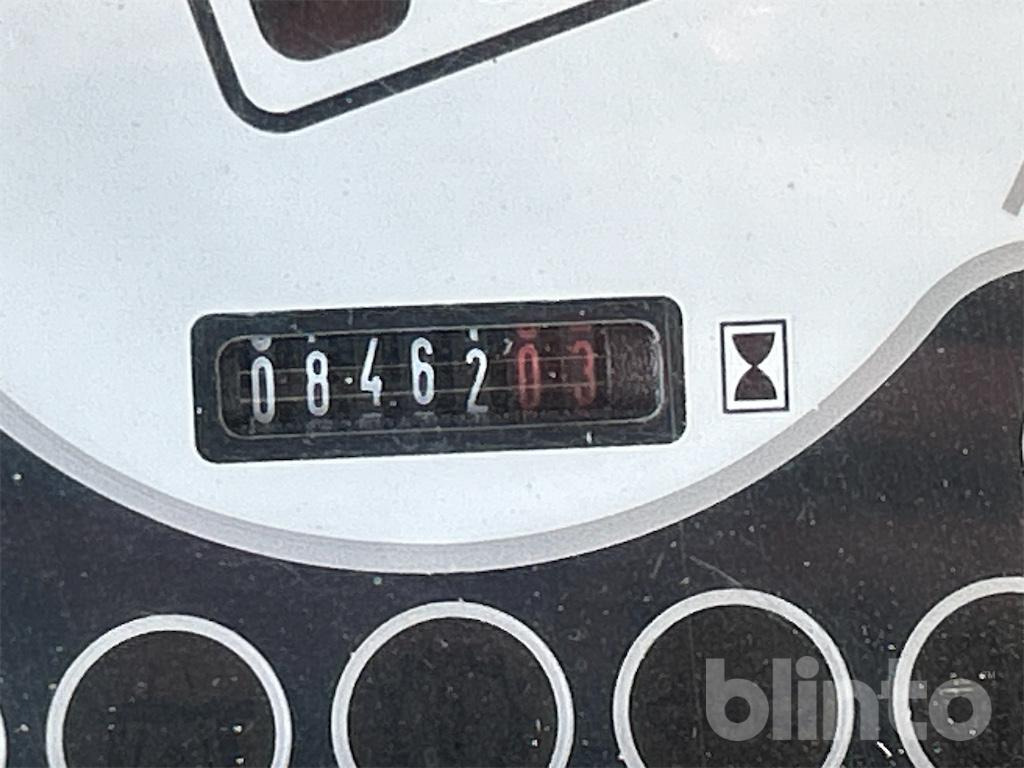 JCB 409 (2010) - Wheel loader: picture 5 JCB 409 (2010) - Wheel loader: picture 5